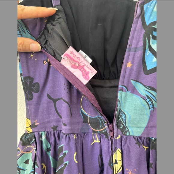 Size S Pinup Couture Holly Dress in Fortune Teller Print - Picture 4 of 4